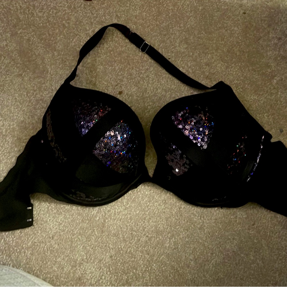 Victoria Secret Fashion Show Bra and Panty Set